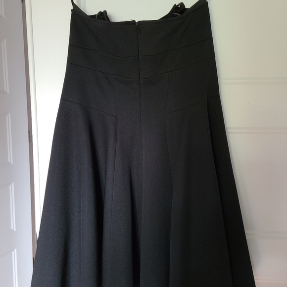 Strapless little black dress by ZAC POSEN. Size 8 - Picture 8 of 12